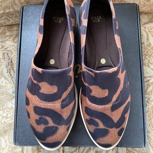 Louise et Cie Raja platform sneaker NWOT
